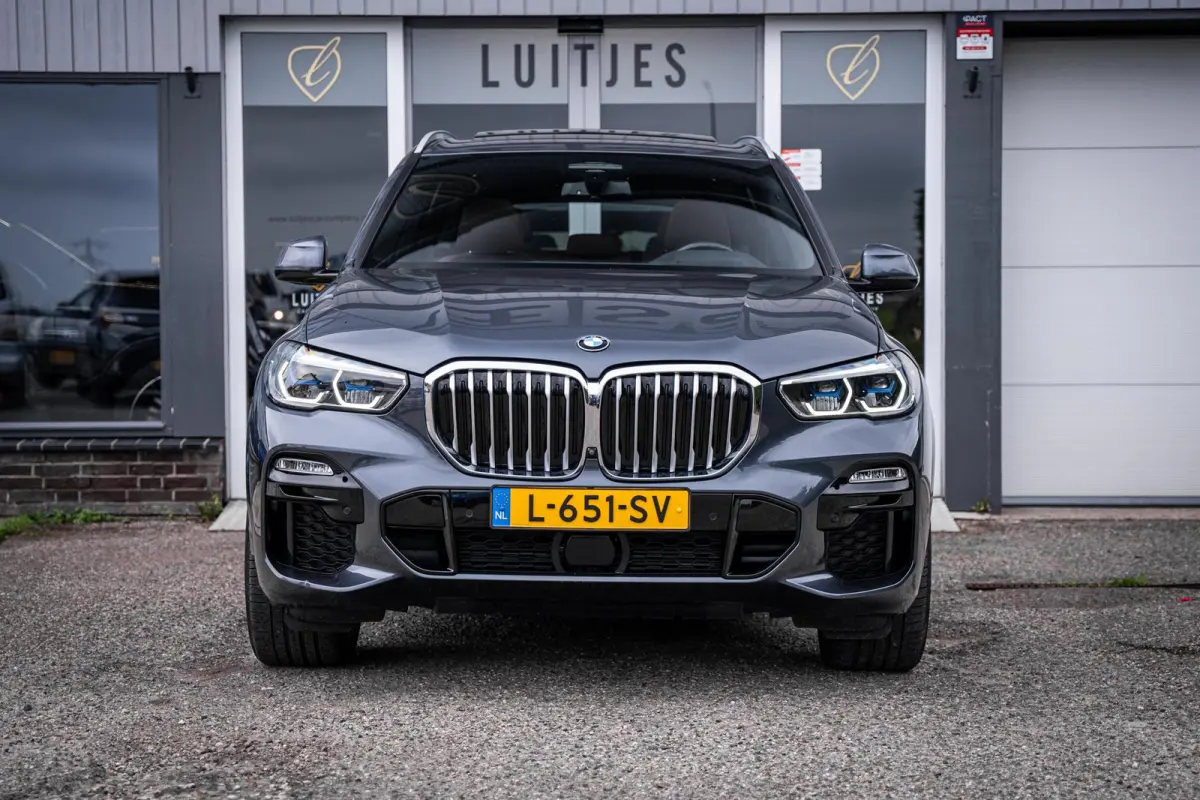 xDrive45e M-Sport NL-auto|1e-eig.|Pano|Laser|H&K|Elek-Trekhaak|360°|Dealeronderhouden