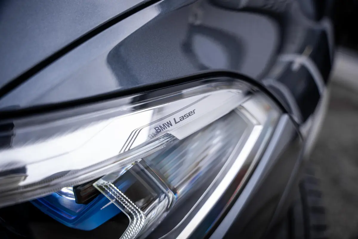 xDrive45e M-Sport NL-auto|1e-eig.|Pano|Laser|H&K|Elek-Trekhaak|360°|Dealeronderhouden