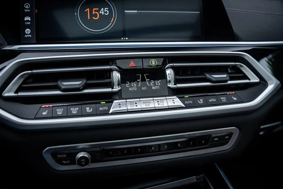xDrive45e M-Sport NL-auto|1e-eig.|Pano|Laser|H&K|Elek-Trekhaak|360°|Dealeronderhouden