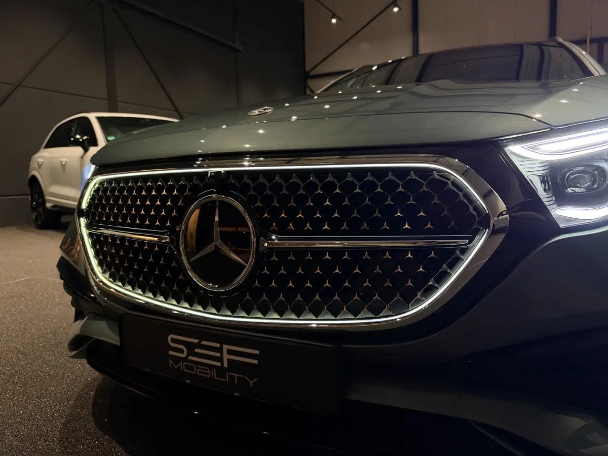 300 e AMG 313PK | Pano | Memory | 360 | Ambient plus | Trekhaak | ACC | BTW auto