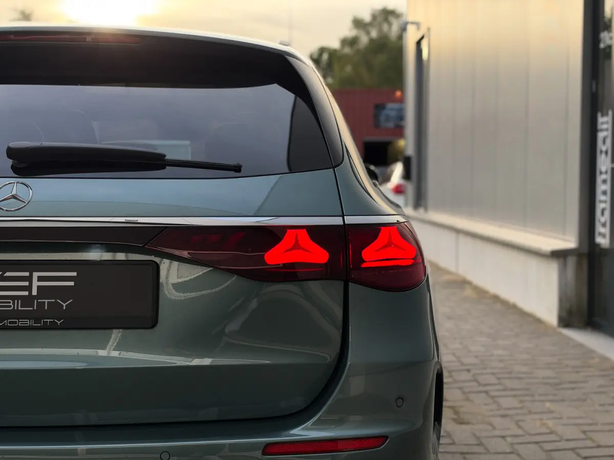 300 e AMG 313PK | Pano | Memory | 360 | Ambient plus | Trekhaak | ACC | BTW auto