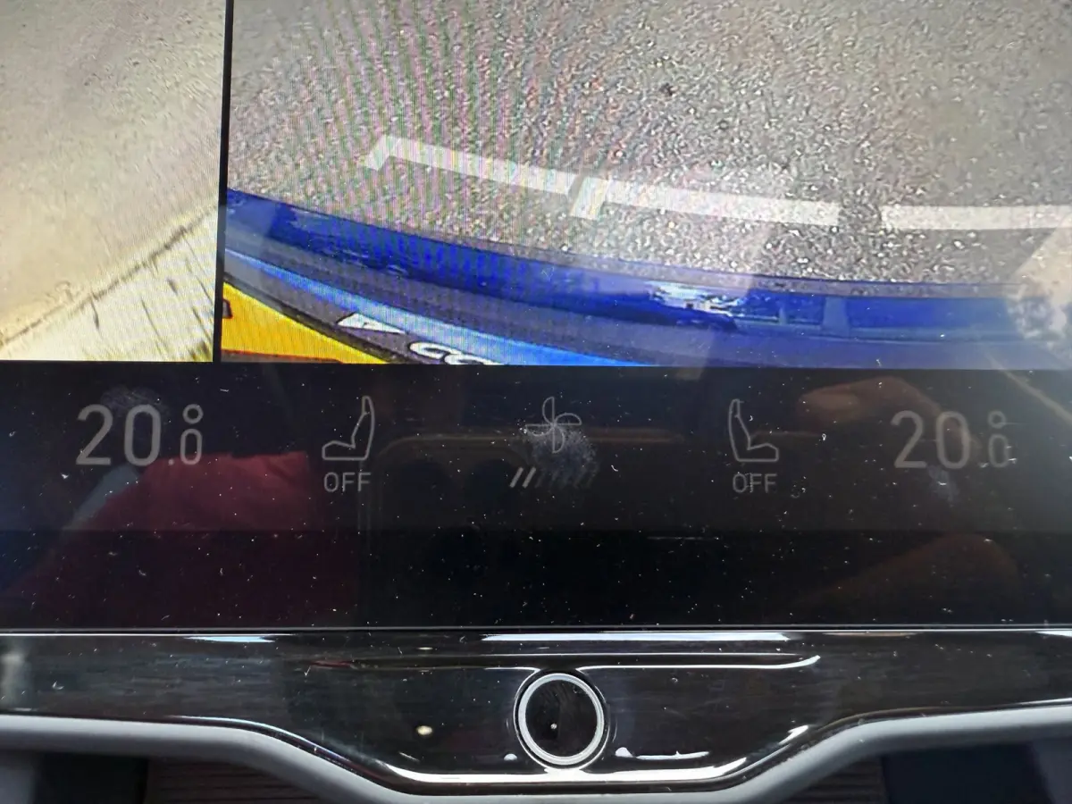1.5 More PHEV Panorama, Winter pack, Navi, Camera etc. etc.