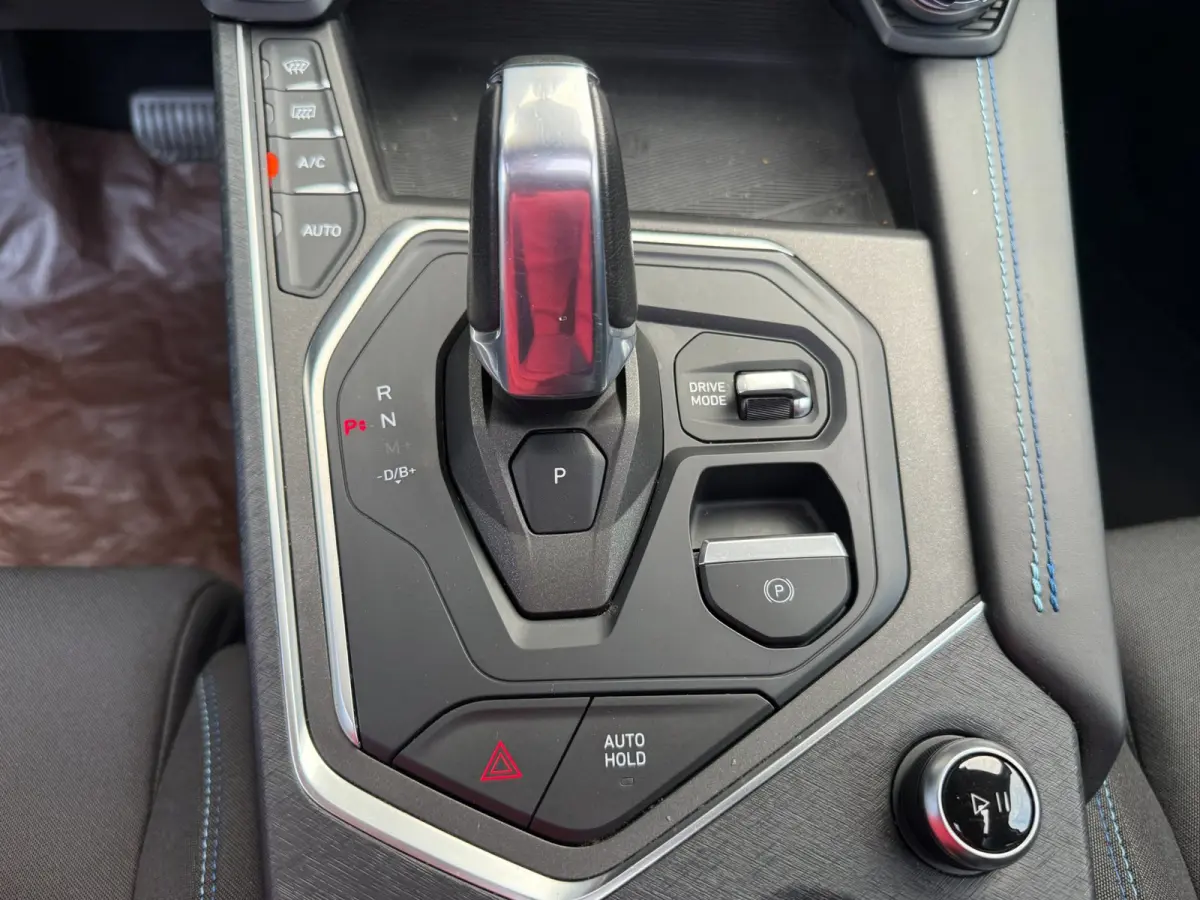 1.5 More PHEV Panorama, Winter pack, Navi, Camera etc. etc.