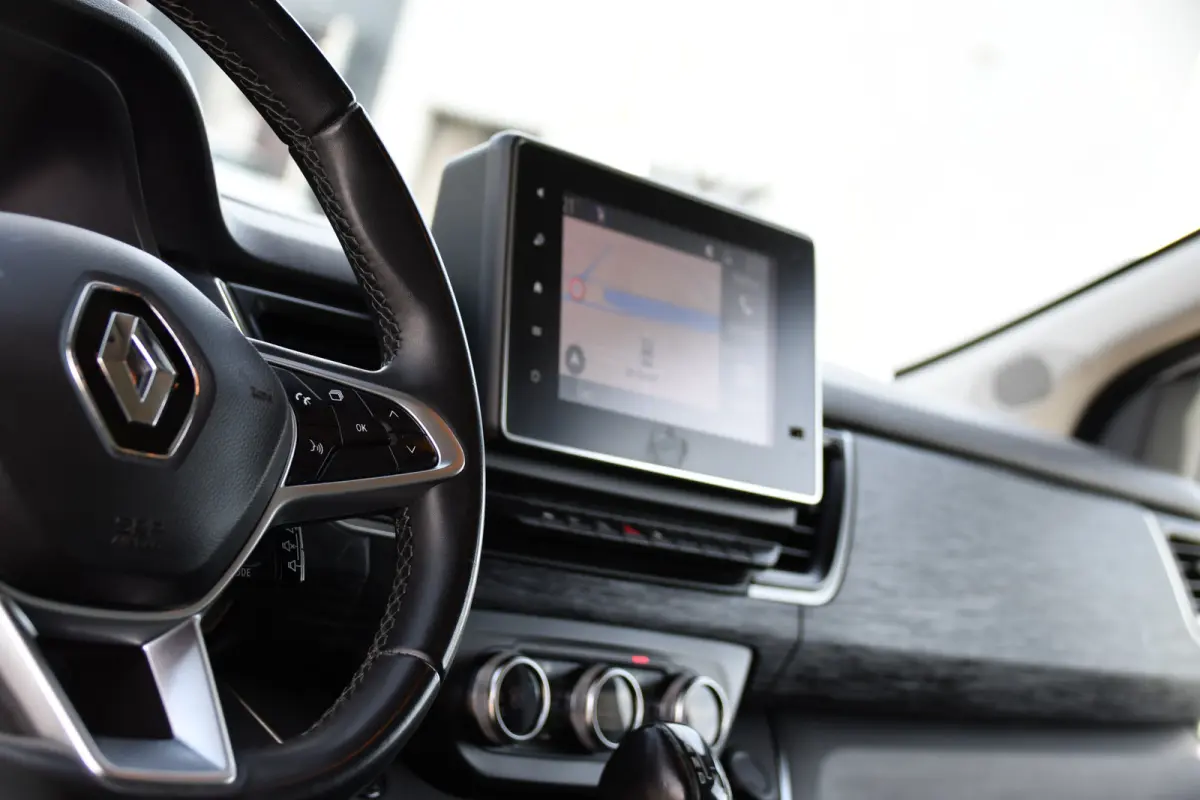 2.0 dCi 150 T29 L1H1 PB Edition Camer, Cruise, Carplay, LED, 2 x Schuifdeur, Automaat, Sensoren, CLIMA, Multimedia, 150pk, Keyless, Uniek!