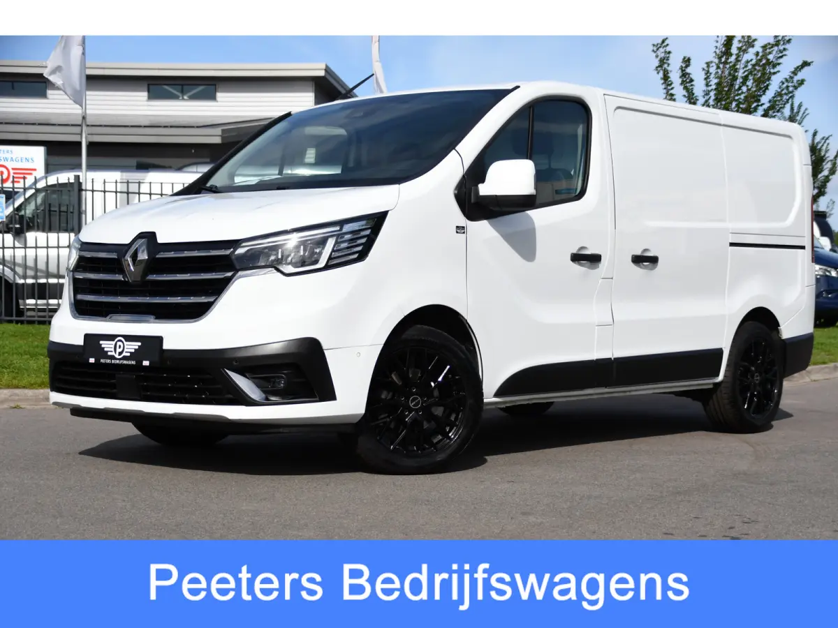 2.0 dCi 150 T29 L1H1 PB Edition Camer, Cruise, Carplay, LED, 2 x Schuifdeur, Automaat, Sensoren, CLIMA, Multimedia, 150pk, Keyless, Uniek!