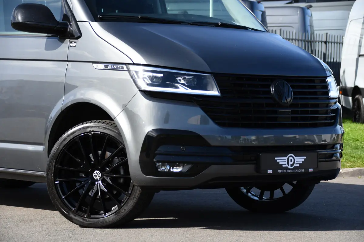2.0 TDI L2H1 Bulli Virtual, Adaptieve Cruise, Camera, Carplay, LED, 150pk, Stoelverwarming, Multimedia, Sensoren, Trekhaak, Uniek!