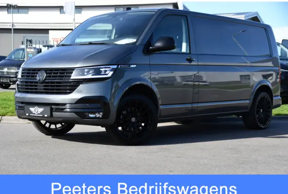2.0 TDI L2H1 Bulli Virtual, Adaptieve Cruise, Camera, Carplay, LED, 150pk, Stoelverwarming, Multimedia, Sensoren, Trekhaak, Uniek!
