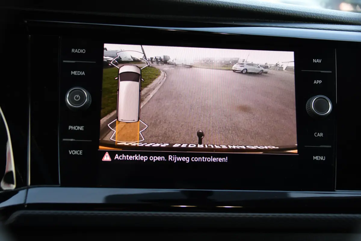 2.0 TDI L2H1 Bulli Virtual, Adaptieve Cruise, Camera, Carplay, LED, 150pk, Stoelverwarming, Multimedia, Sensoren, Trekhaak, Uniek!