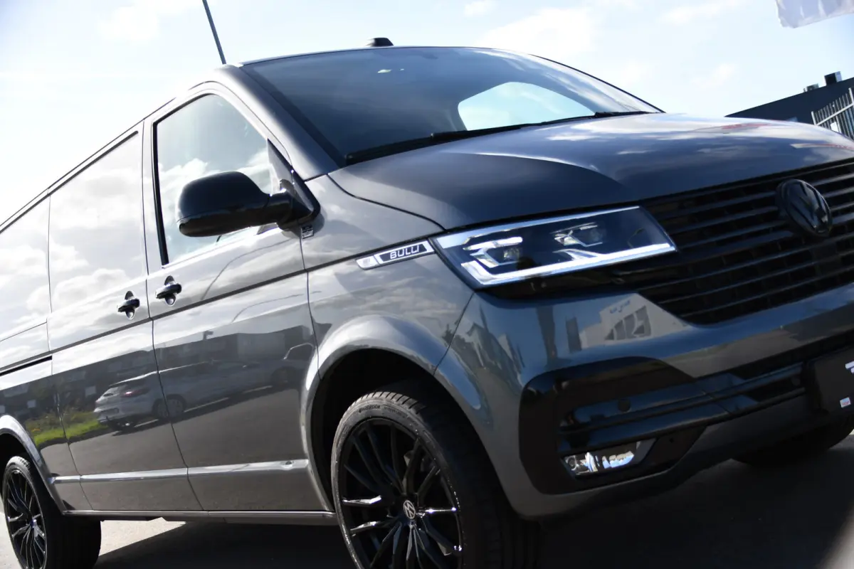 2.0 TDI L2H1 Bulli Virtual, Adaptieve Cruise, Camera, Carplay, LED, 150pk, Stoelverwarming, Multimedia, Sensoren, Trekhaak, Uniek!