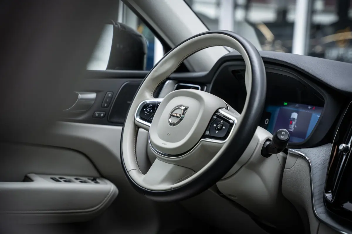 2.0 T6 Plug-In Hybrid AWD Plus Bright Pano-dak|H&K|Memory|ACC|Stoel&Stuurverw.|Dealer-onderhouden