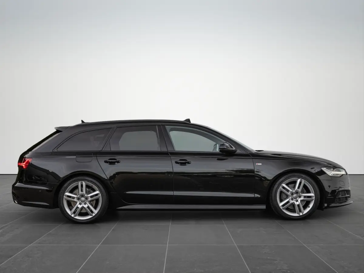 2.0 TFSI 252pk S line Edition Pano 19'' LED Orig NL