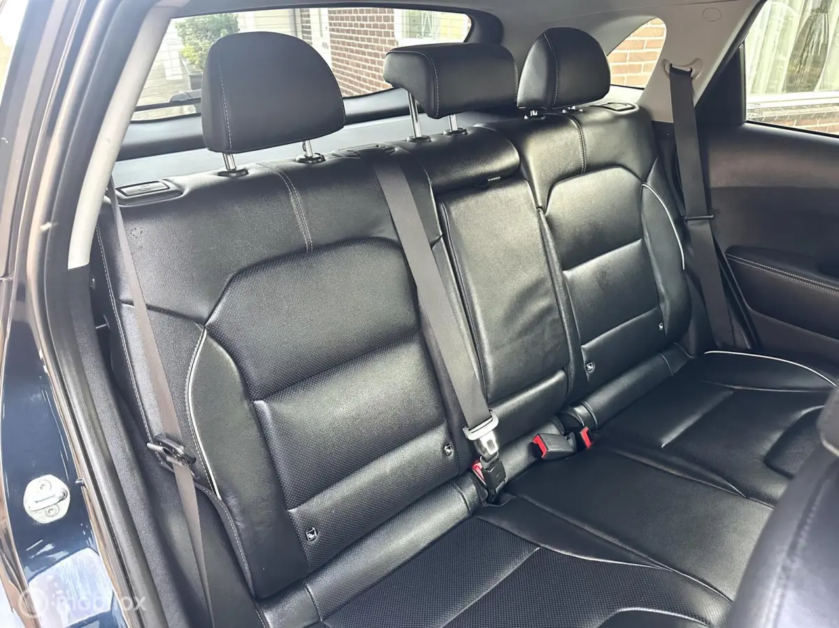 ExecutiveLine 64 kWh 3-FASE SOH 98,6% WARMTEPOMP SCHUIFDAK LEDER CARPLAY STOELVENTILATIE/VERWARMING ACHTERUITRIJ CAMERA!!