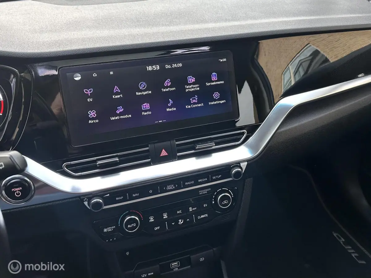 ExecutiveLine 64 kWh 3-FASE SOH 98,6% WARMTEPOMP SCHUIFDAK LEDER CARPLAY STOELVENTILATIE/VERWARMING ACHTERUITRIJ CAMERA!!