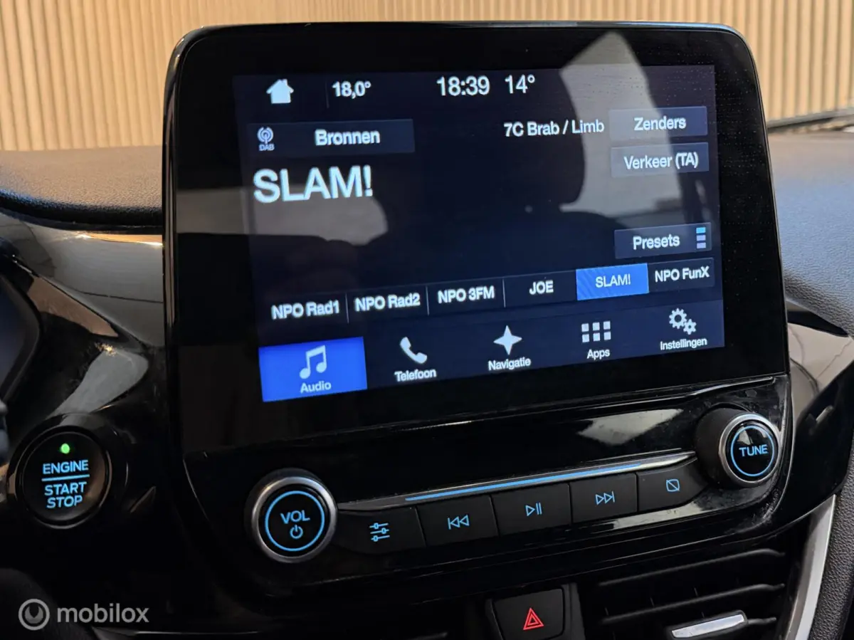 1.0 EcoBoost Titanium 1eEIG! NAP B&O CARPLAY ACC