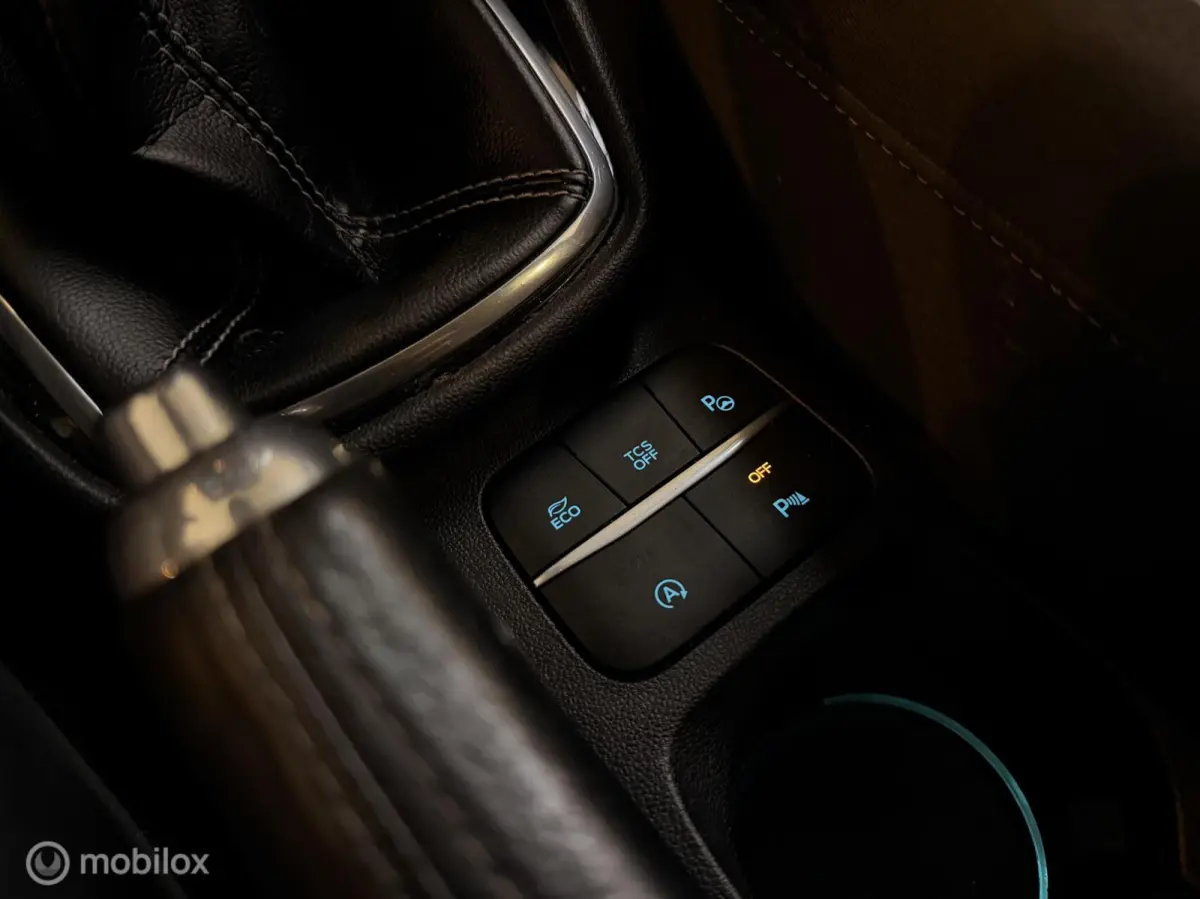 1.0 EcoBoost Titanium 1eEIG! NAP B&O CARPLAY ACC