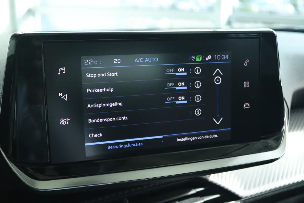 1.2 Turbo Allure | Cruise Control | Trekhaak | Navigatie | Carplay | 17 Inch | Climate Control | LED | Sensoren