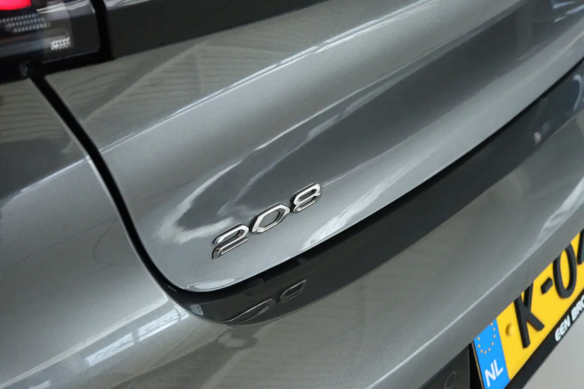 1.2 Turbo Allure | Cruise Control | Navigatie | Climate | Carplay | Sensoren | LMV | LED |