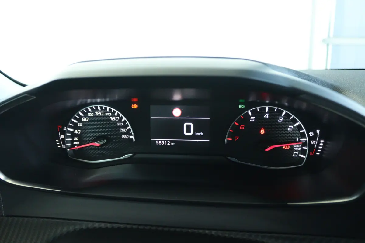 1.2 Turbo Allure | Cruise Control | Navigatie | Climate | Carplay | Sensoren | LMV | LED |