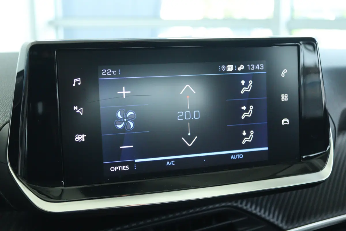 1.2 Turbo Allure | Cruise Control | Navigatie | Climate | Carplay | Sensoren | LMV | LED |