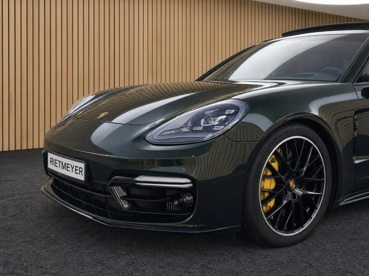 4.0 Turbo S E-Hybrid PTS |Keramisch |Pano |Soft Close |Massage |Stoelventilatie |Head-Up