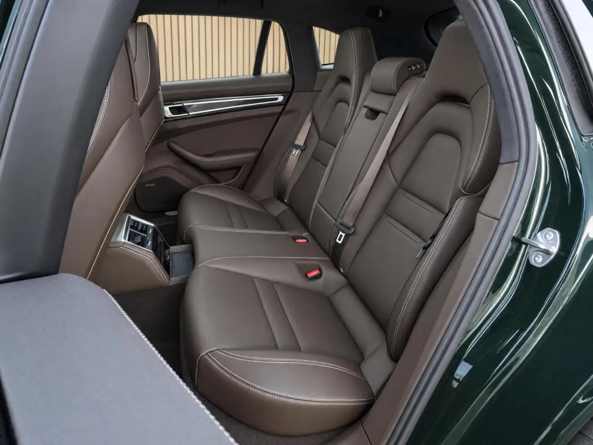 4.0 Turbo S E-Hybrid PTS |Keramisch |Pano |Soft Close |Massage |Stoelventilatie |Head-Up