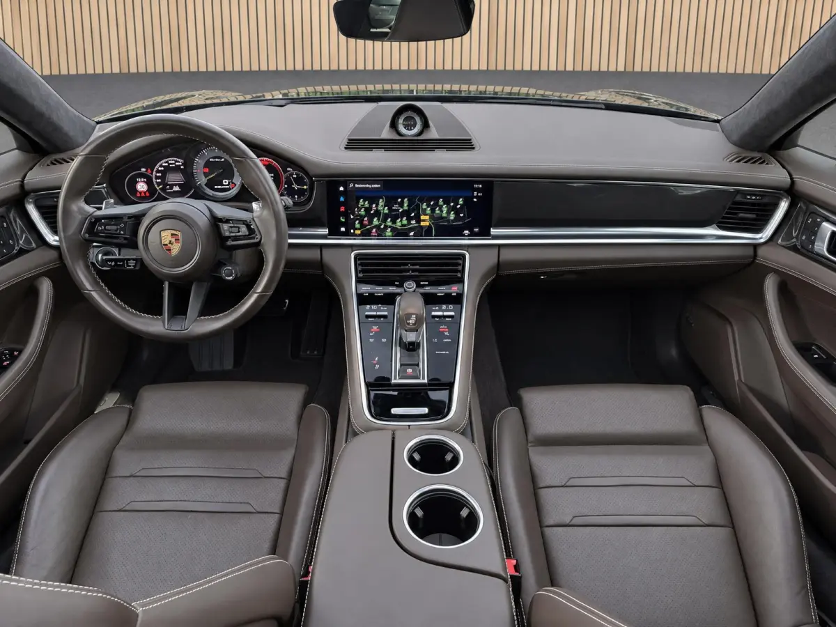 4.0 Turbo S E-Hybrid PTS |Keramisch |Pano |Soft Close |Massage |Stoelventilatie |Head-Up