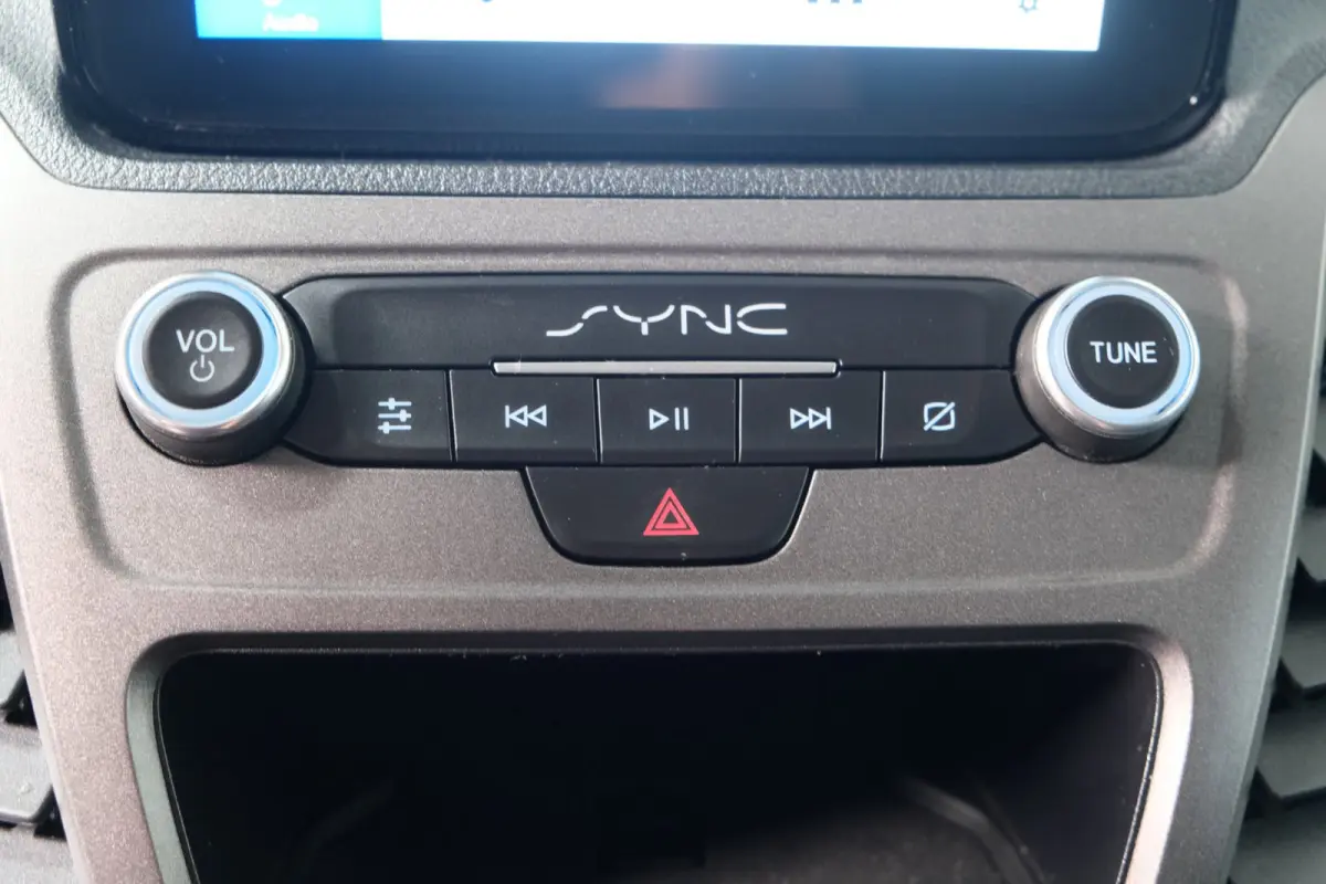 1.5 EcoBlue L1 Automaat - N.A.P. Airco, Cruise, Navi, PDC, Camera, Trekhaak.