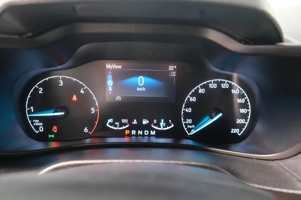 1.5 EcoBlue L1 Automaat - N.A.P. Airco, Cruise, Navi, PDC, Camera, Trekhaak.