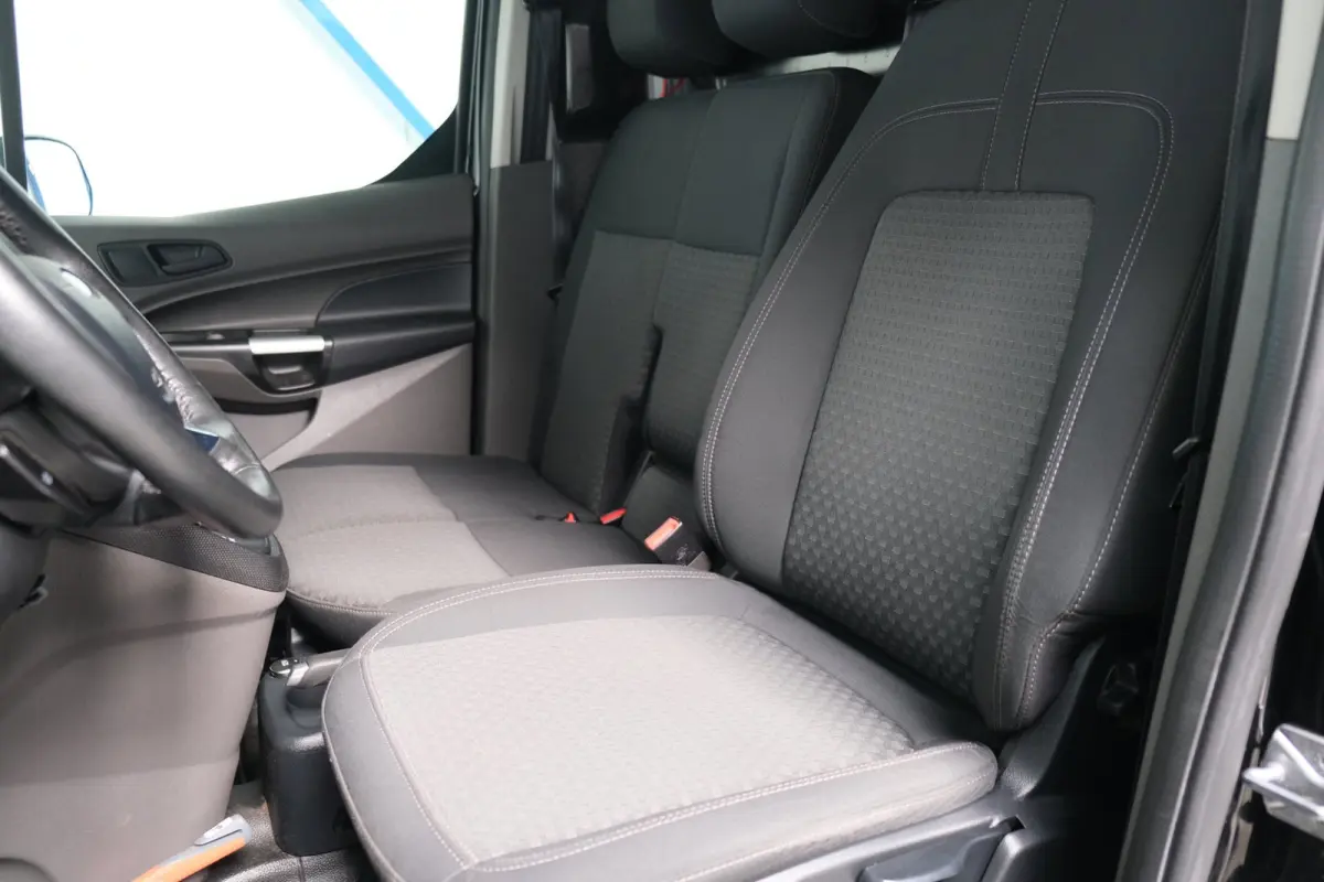 1.5 EcoBlue L1 Automaat - N.A.P. Airco, Cruise, Navi, PDC, Camera, Trekhaak.