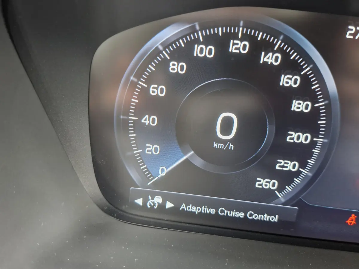 T8 Recharge AWD Inscription | Harman Kardon audiosysteem | Stuur verwarmd | Elektrisch verstelbare stoel(en) met geheugen | Extra getint glas achter |Voorstoelen verwarmd | Trekhaak | Electr