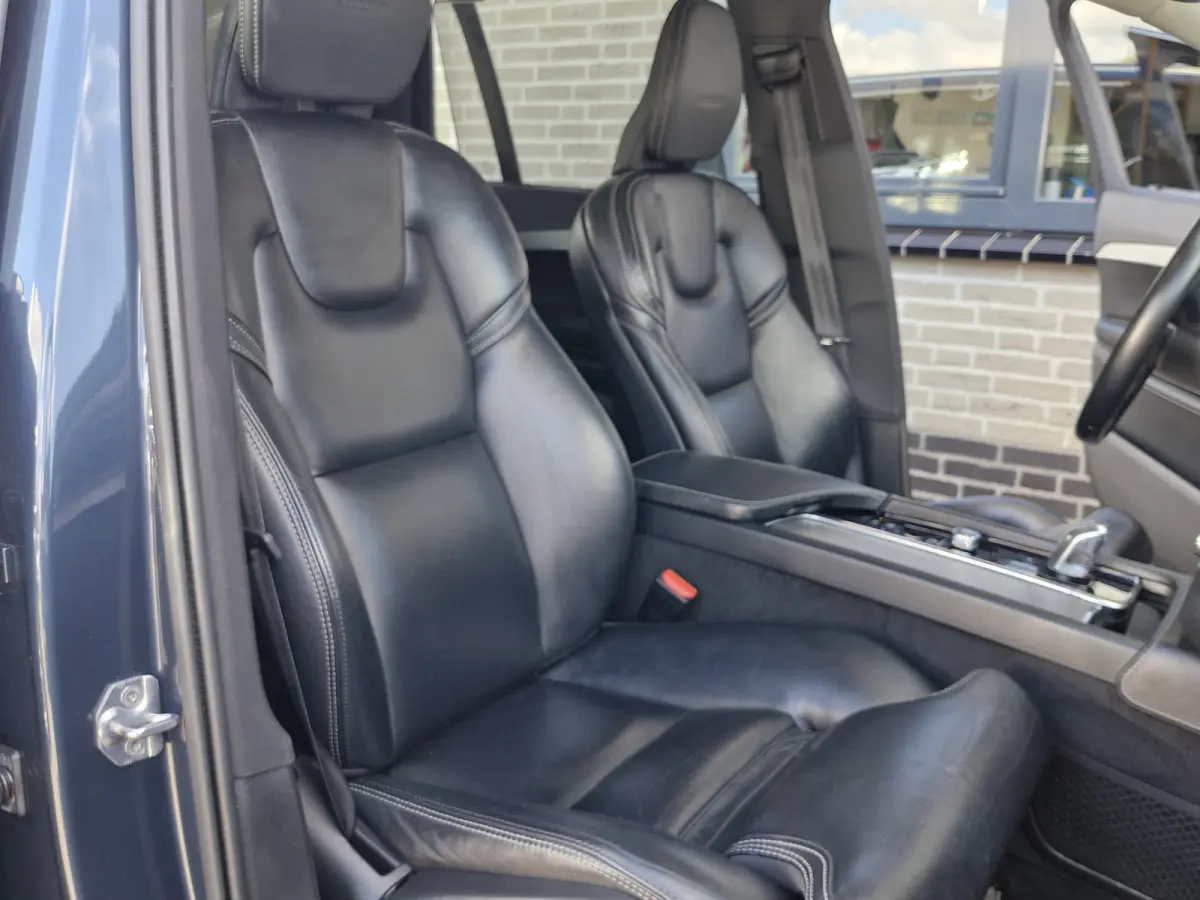 T8 Twin Engine AWD Inscription | head-up | camera | Elect dak | dodehoek detectie | Luxury-Line (achteruitrijcamera, head-up display) | Volle auto