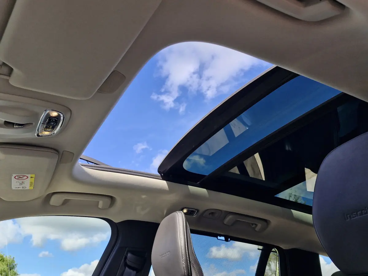 T8 Twin Engine AWD Inscription | head-up | camera | Elect dak | dodehoek detectie | Luxury-Line (achteruitrijcamera, head-up display) | Volle auto