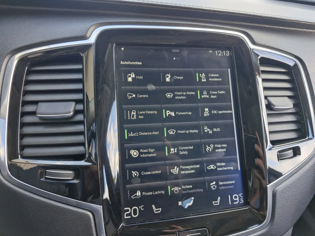T8 Twin Engine AWD Inscription | head-up | camera | Elect dak | dodehoek detectie | Luxury-Line (achteruitrijcamera, head-up display) | Volle auto