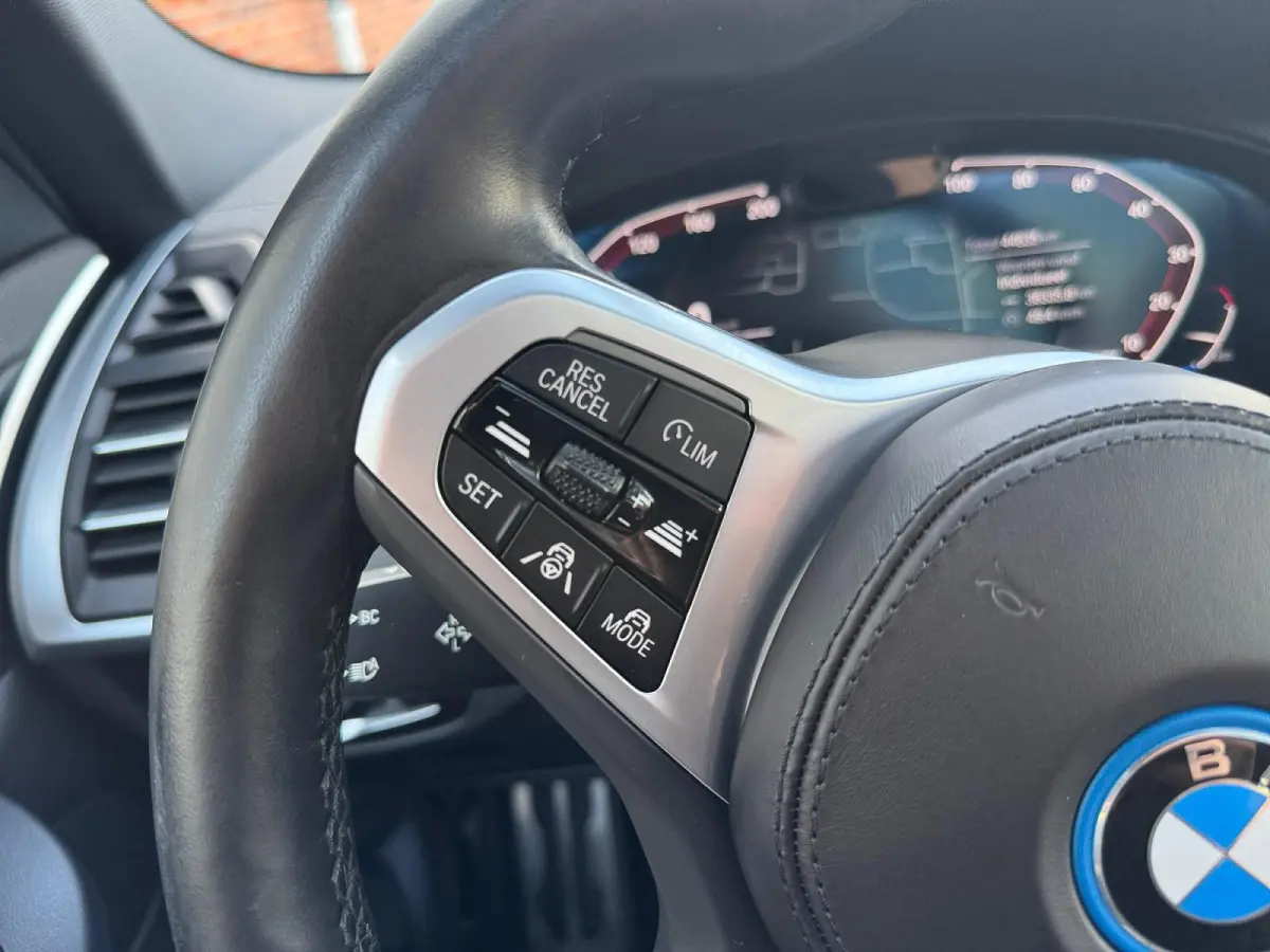 M-Sport 80 kWh ✅ Pano ✅ Leder ✅ Trekhaak