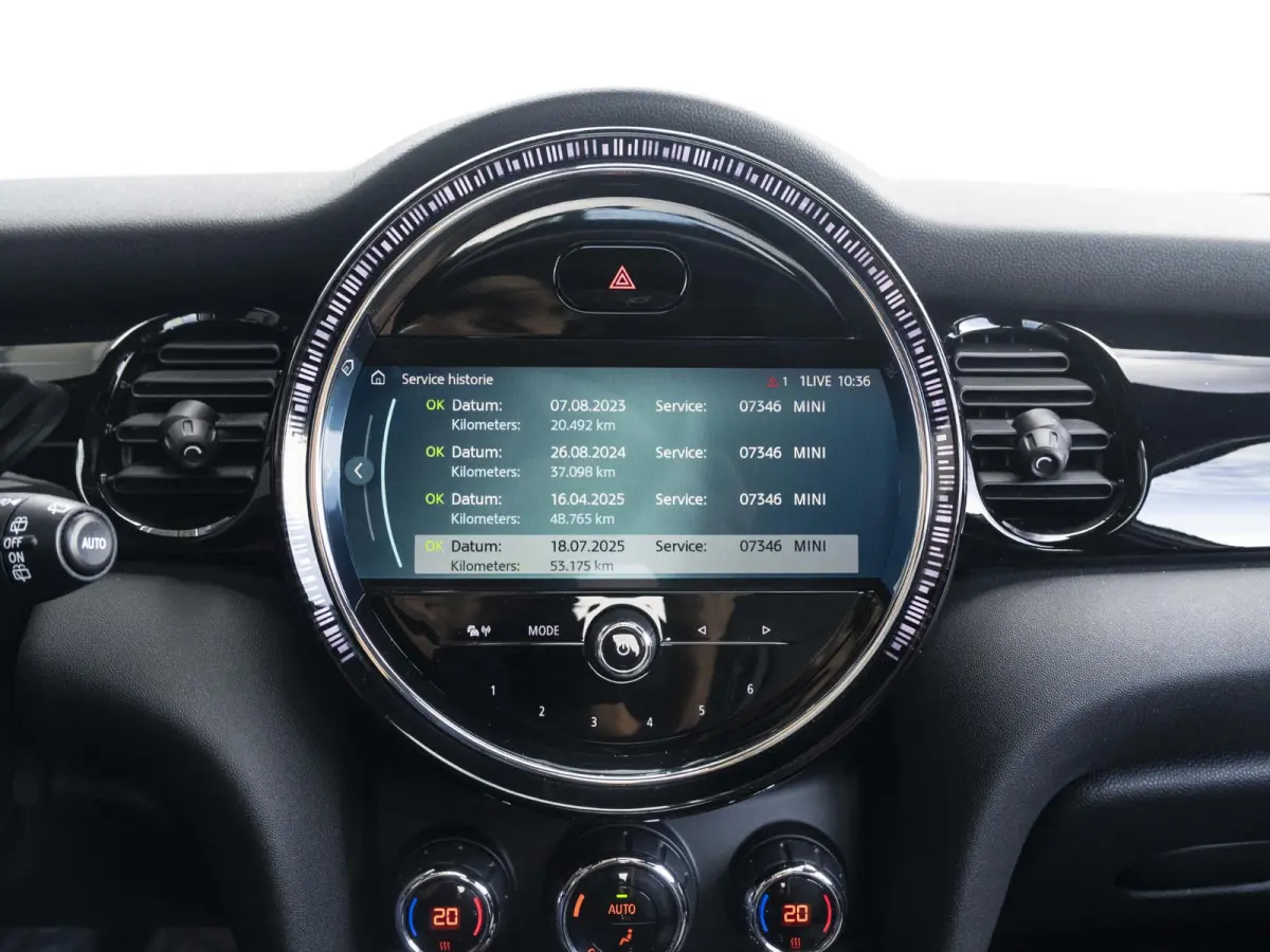 One Business Edition | Navigatie | Apple Carplay