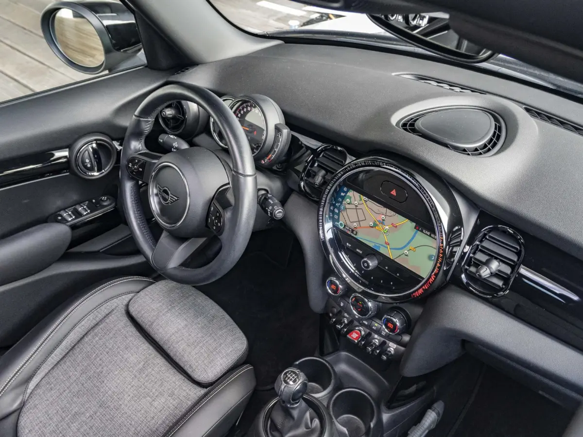 One Business Edition | Navigatie | Apple Carplay