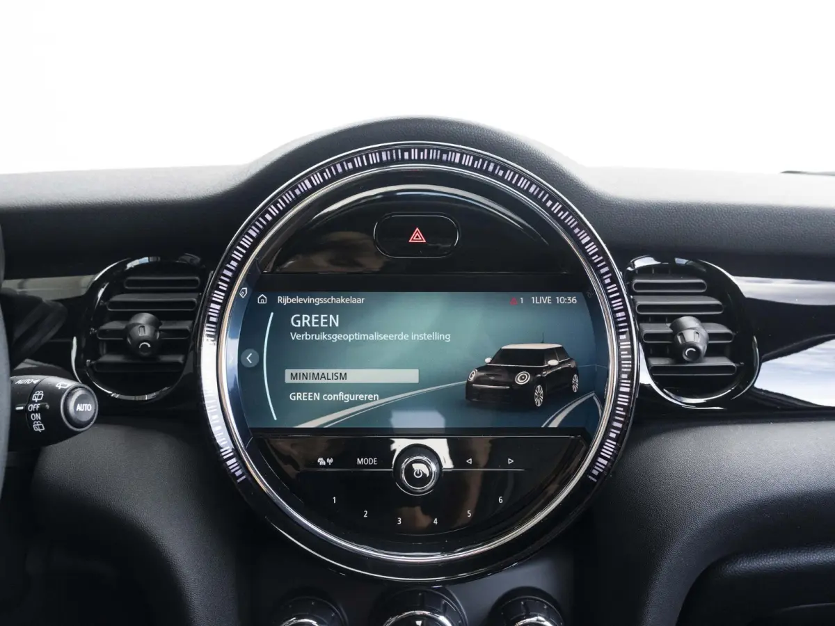 One Business Edition | Navigatie | Apple Carplay