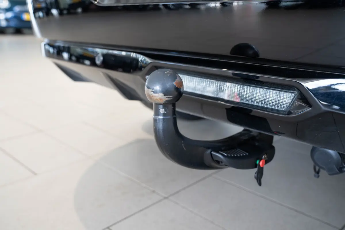 1.6 Turbo Plug-in-Hybrid GS | Tot 8 Jaar Garantie | Lederen bekleding | Trekhaak | Panoramadak | 20 Inch velgen | Stoel & Stuuverwarming | 7.4 KW Lader | Focal Audio |