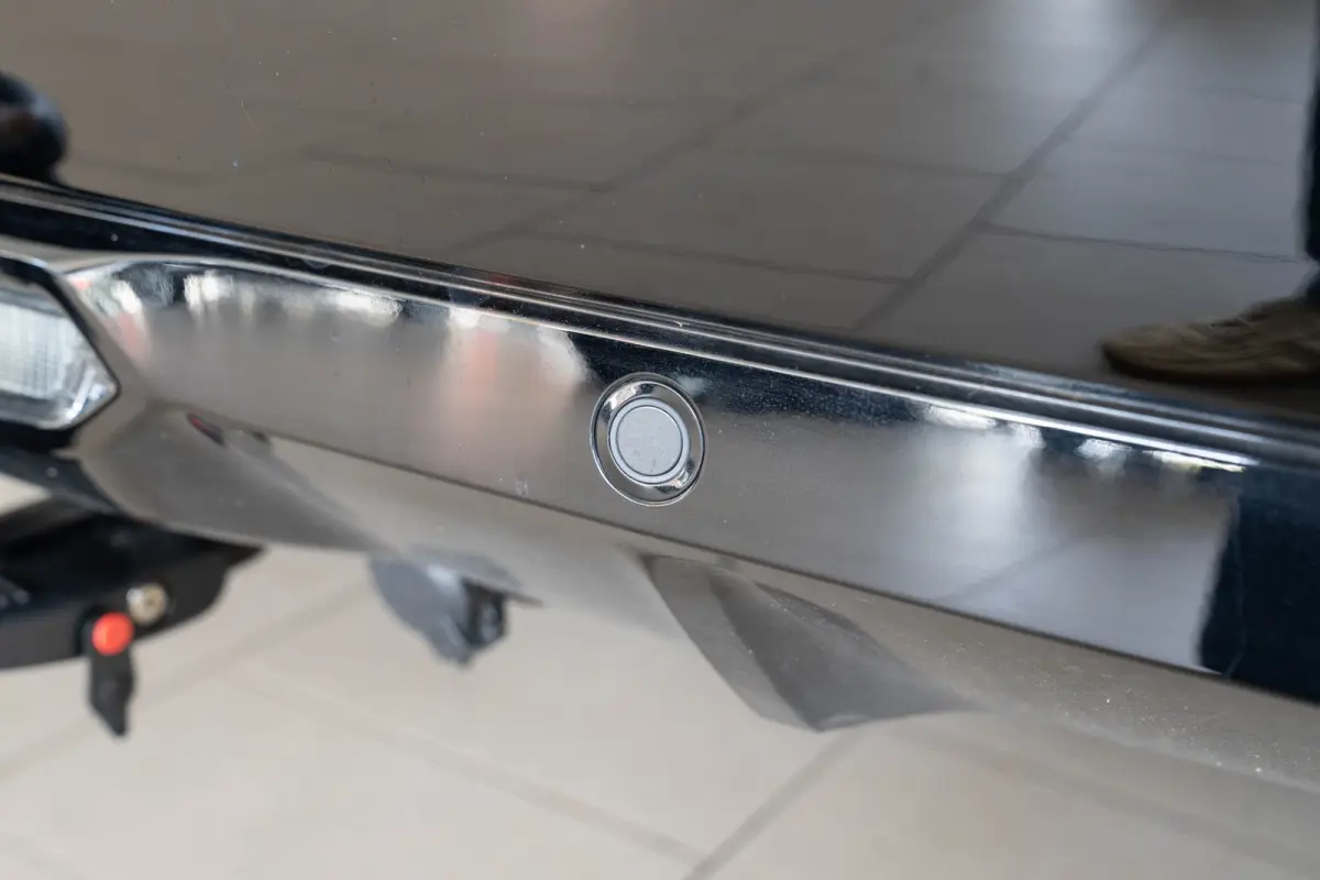 1.6 Turbo Plug-in-Hybrid GS | Tot 8 Jaar Garantie | Lederen bekleding | Trekhaak | Panoramadak | 20 Inch velgen | Stoel & Stuuverwarming | 7.4 KW Lader | Focal Audio |
