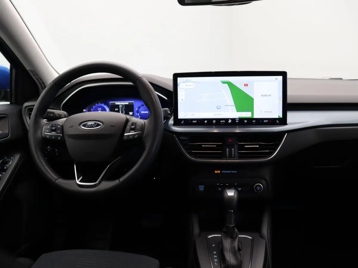 1.0 EcoBoost Hybrid Active Style | Cruise Control | Climate Control | Navigatie systeem | Apple Carplay & Android Auto | Stuurverwarming | Stoelverwarming | Achteruitrijcamera | Trekhaak |