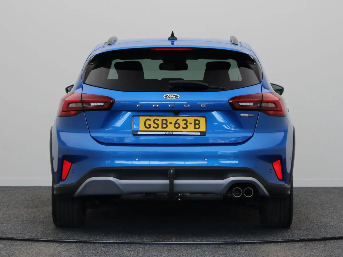 1.0 EcoBoost Hybrid Active Style | Cruise Control | Climate Control | Navigatie systeem | Apple Carplay & Android Auto | Stuurverwarming | Stoelverwarming | Achteruitrijcamera | Trekhaak |