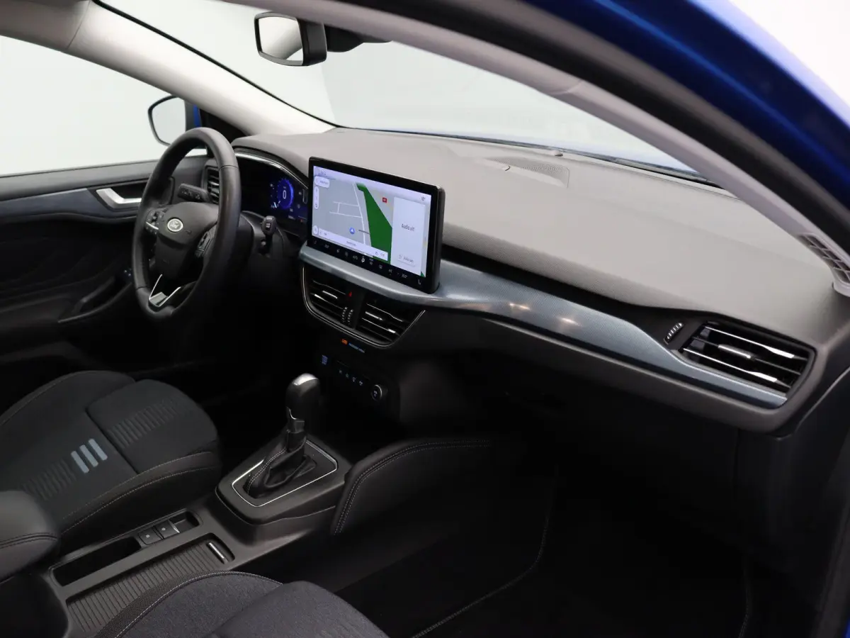 1.0 EcoBoost Hybrid Active Style | Cruise Control | Climate Control | Navigatie systeem | Apple Carplay & Android Auto | Stuurverwarming | Stoelverwarming | Achteruitrijcamera | Trekhaak |