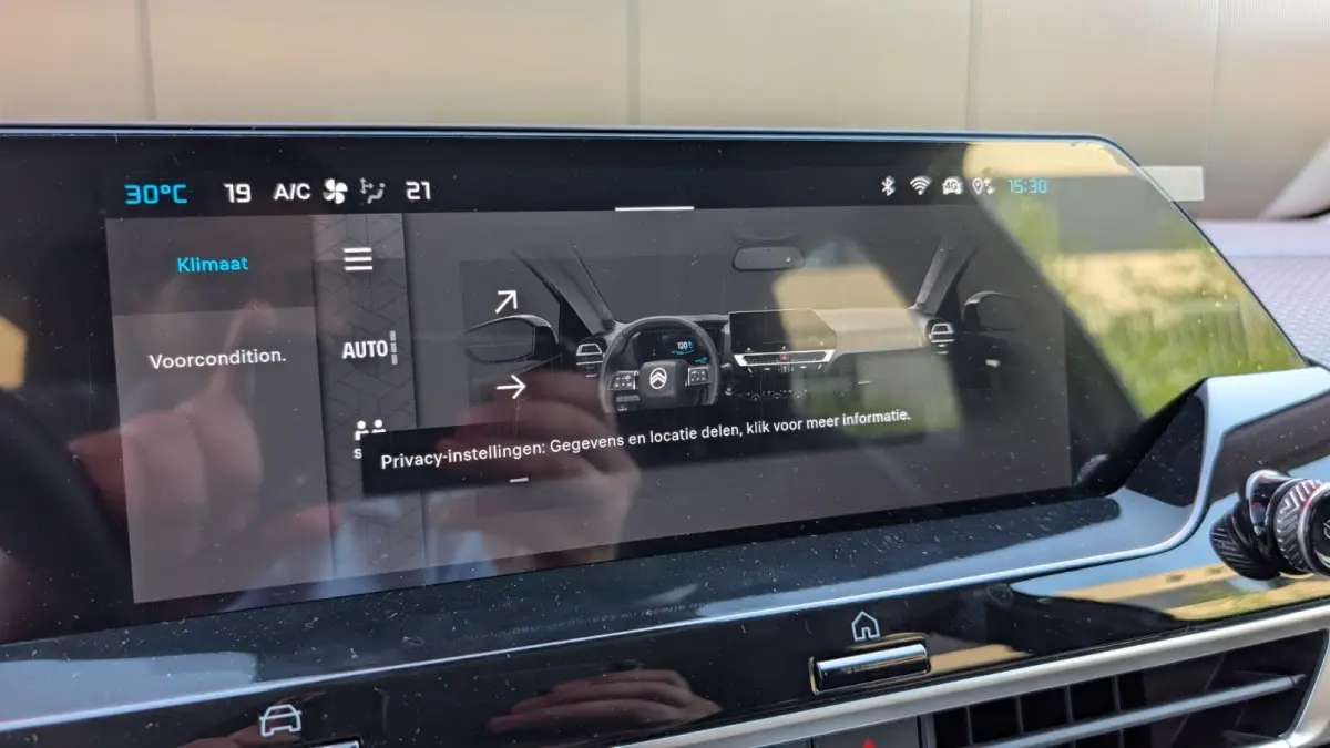Collection 156pk Extended range 54 kWh | Navigatie | Apple Carplay / Android Auto | Camera | Stoelverwarming | Voorruit verwarming | Getint Glas | Cruise Control | | Achteruitrijcamera | Air
