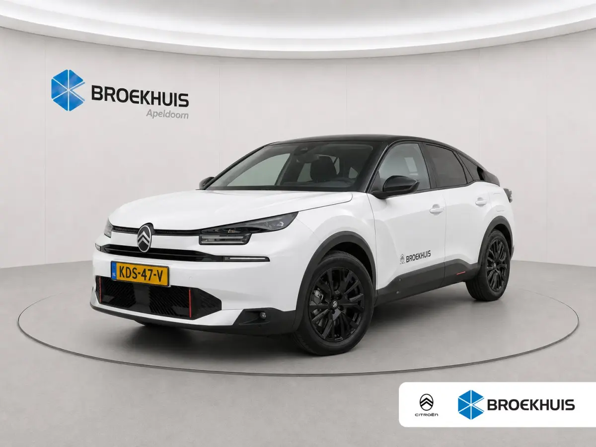 Collection 156pk Extended range 54 kWh | Navigatie | Apple Carplay / Android Auto | Camera | Stoelverwarming | Voorruit verwarming | Getint Glas | Cruise Control | | Achteruitrijcamera | Air