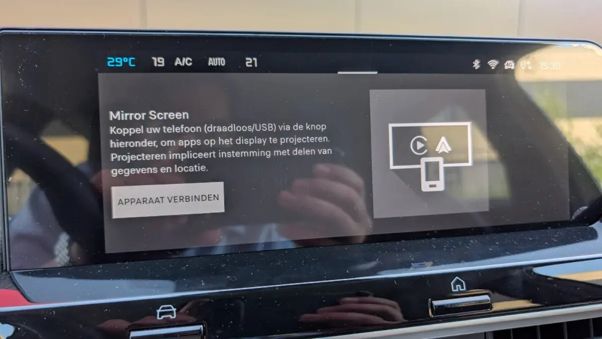 Collection 156pk Extended range 54 kWh | Navigatie | Apple Carplay / Android Auto | Camera | Stoelverwarming | Voorruit verwarming | Getint Glas | Cruise Control | | Achteruitrijcamera | Air