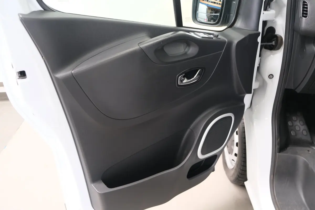1.6 CDTI L2H1 3p Edition EcoFlex - Airco, PDC, Trekhaak.