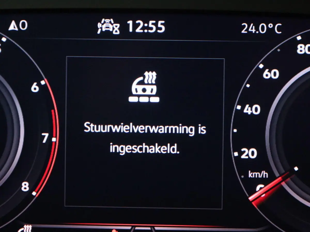 1.5 TSI Elegance 150 PK| Dealeronderhouden | Trekhaak | Navigatie | Achteruitrijcamera | Climatronic ( 3 zones ) | Parkeersensoren + Assistent | Achterklep Elektrisch
