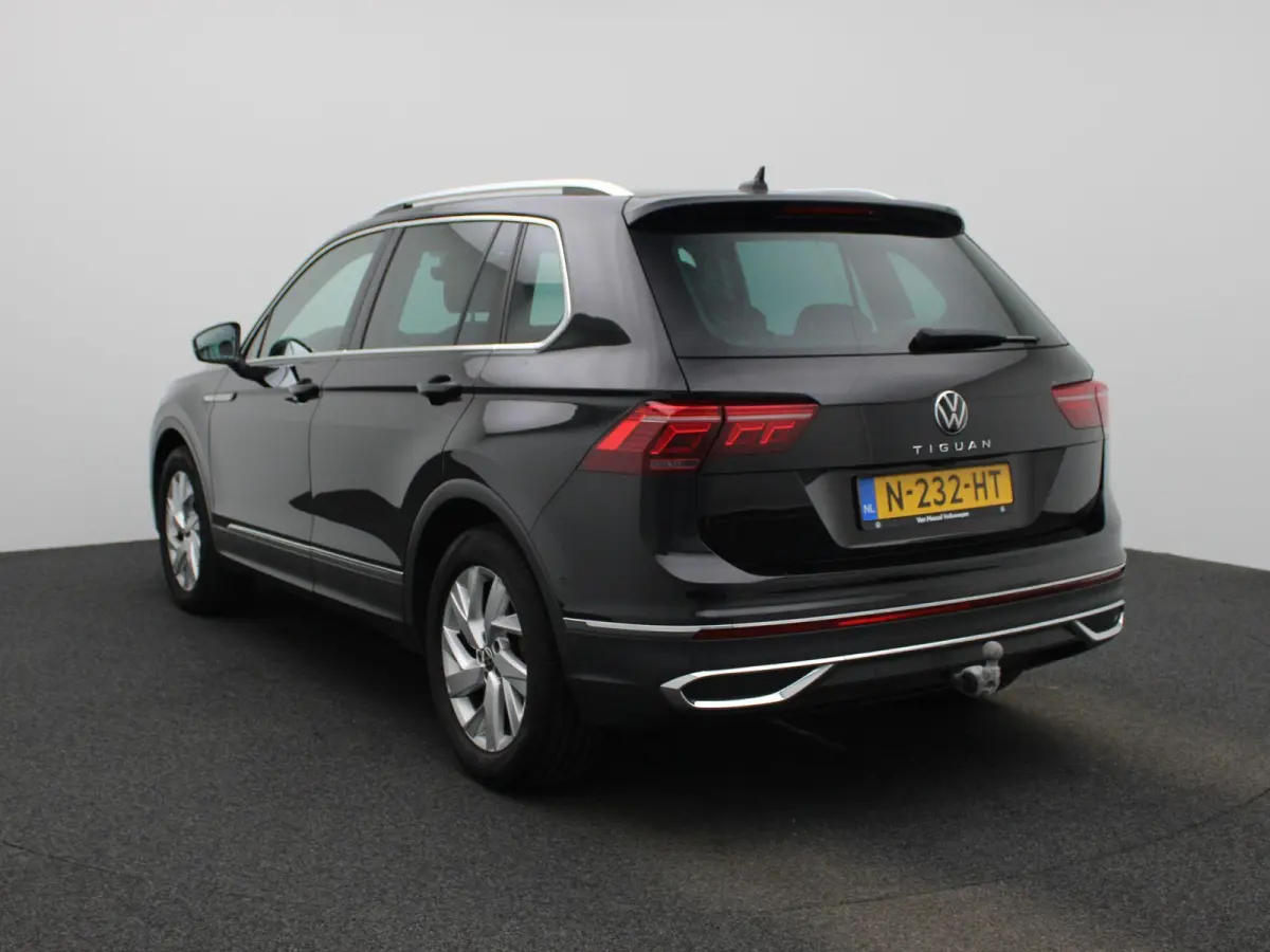 1.5 TSI Elegance 150 PK| Dealeronderhouden | Trekhaak | Navigatie | Achteruitrijcamera | Climatronic ( 3 zones ) | Parkeersensoren + Assistent | Achterklep Elektrisch