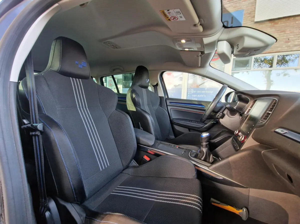 1.2 TCe GT-Line|Bose|Trekhaak|Camera|Cruise|PDC|Sport-stoelen|