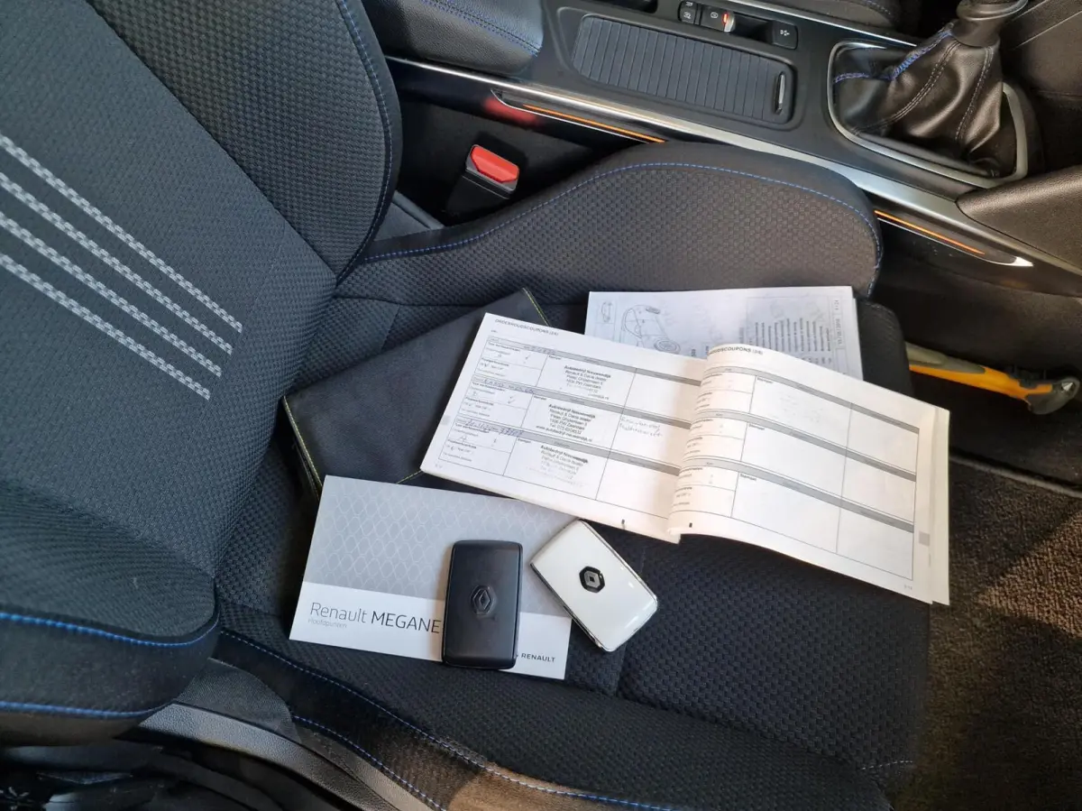 1.2 TCe GT-Line|Bose|Trekhaak|Camera|Cruise|PDC|Sport-stoelen|